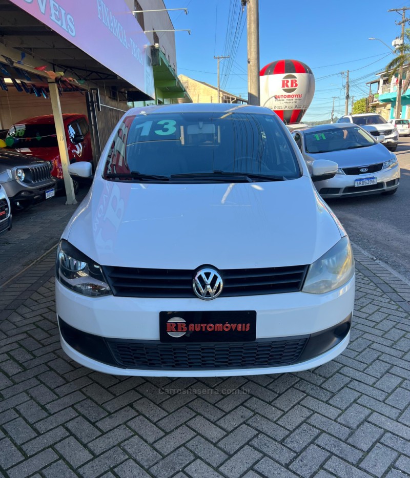 FOX 1.0 MI TREND 8V FLEX 4P MANUAL - 2013 - PAROBé