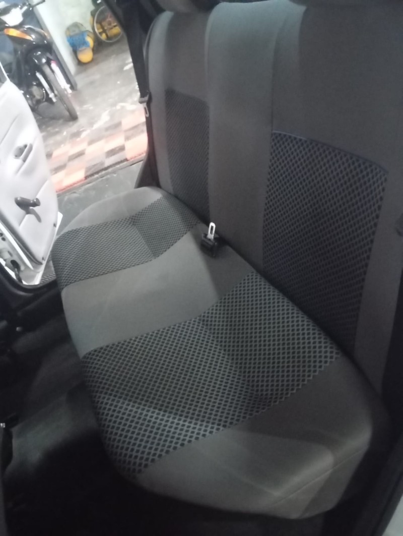 CORSA 1.0 MPFI CLASSIC SEDAN LIFE 8V FLEX 4P MANUAL - 2009 - CAXIAS DO SUL