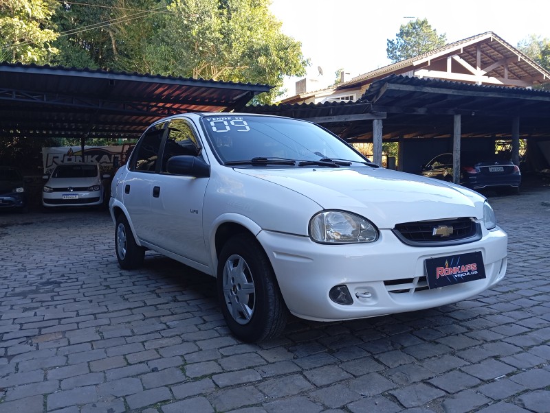 corsa 1.0 mpfi classic sedan life 8v flex 4p manual 2009 caxias do sul