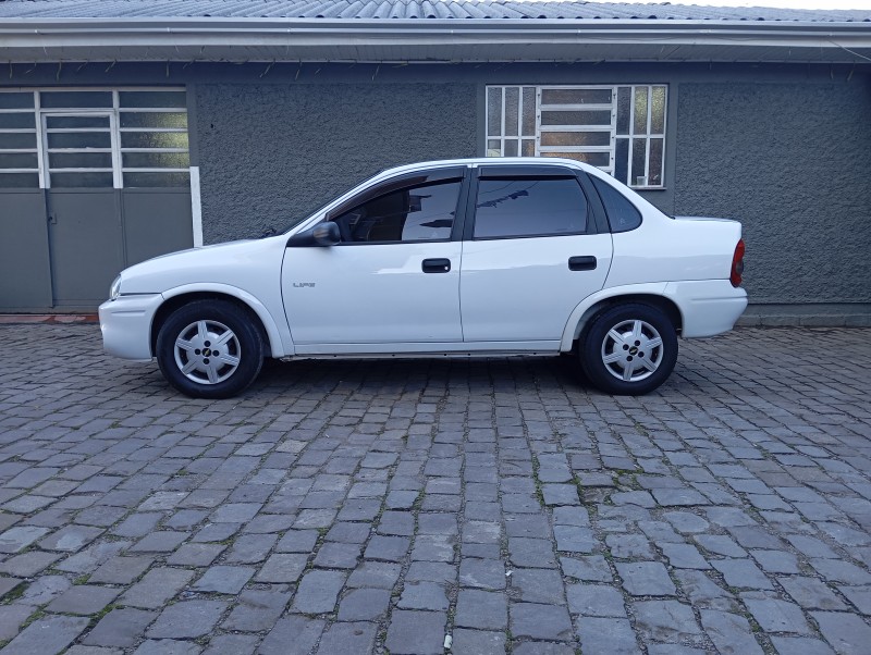 CORSA 1.0 MPFI CLASSIC SEDAN LIFE 8V FLEX 4P MANUAL - 2009 - CAXIAS DO SUL