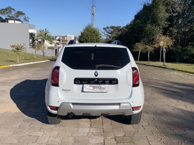 DUSTER 1.6 DYNAMIQUE 4X2 16V FLEX 4P MANUAL - 2016 - GUAPORé