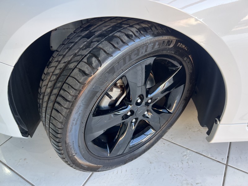 CRUZE 1.8 LT 16V FLEX 4P MANUAL - 2014 - PORTãO