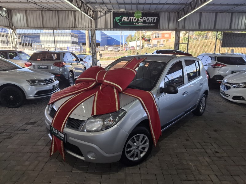 SANDERO 1.0 EXPRESSION 16V FLEX 4P MANUAL - 2010 - CAXIAS DO SUL