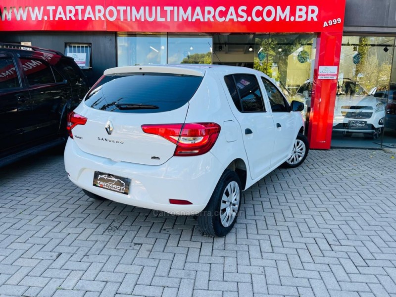 SANDERO 1.0 LIFE 12V FLEX 4P MANUAL - 2020 - CAXIAS DO SUL