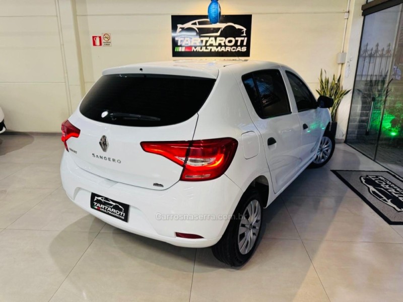 SANDERO 1.0 LIFE 12V FLEX 4P MANUAL - 2020 - CAXIAS DO SUL