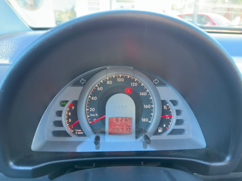 FOX 1.0 MI 8V FLEX 4P MANUAL - 2006 - CANELA