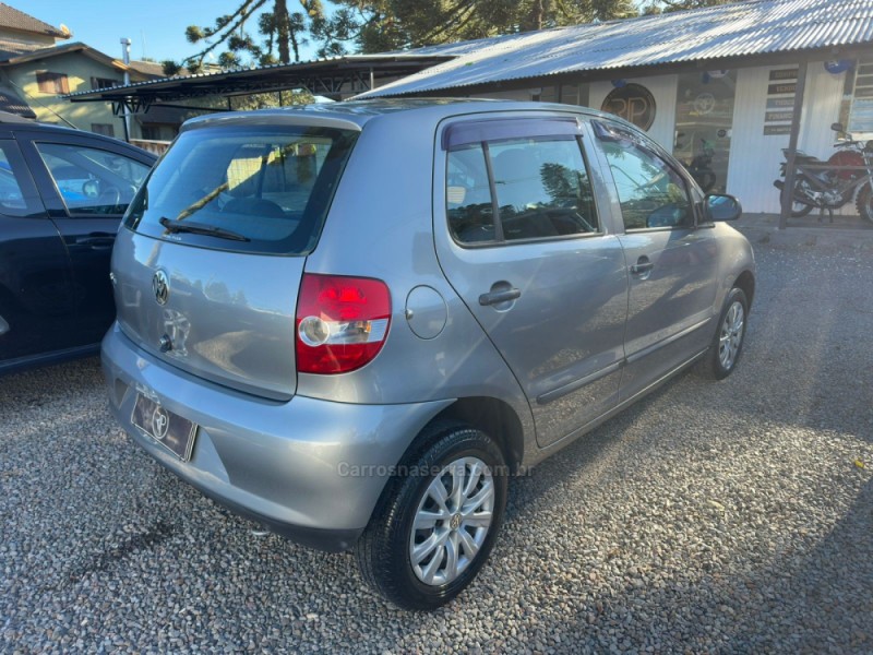 FOX 1.0 MI 8V FLEX 4P MANUAL - 2006 - CANELA