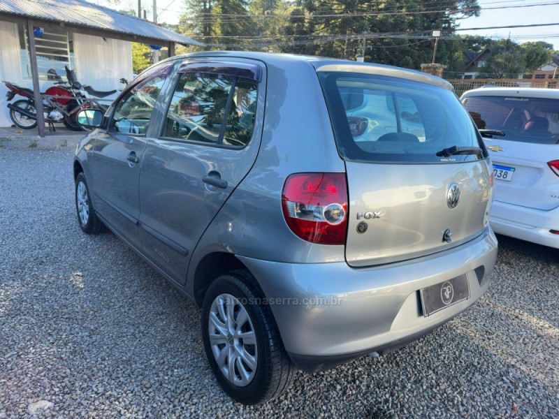 FOX 1.0 MI 8V FLEX 4P MANUAL - 2006 - CANELA