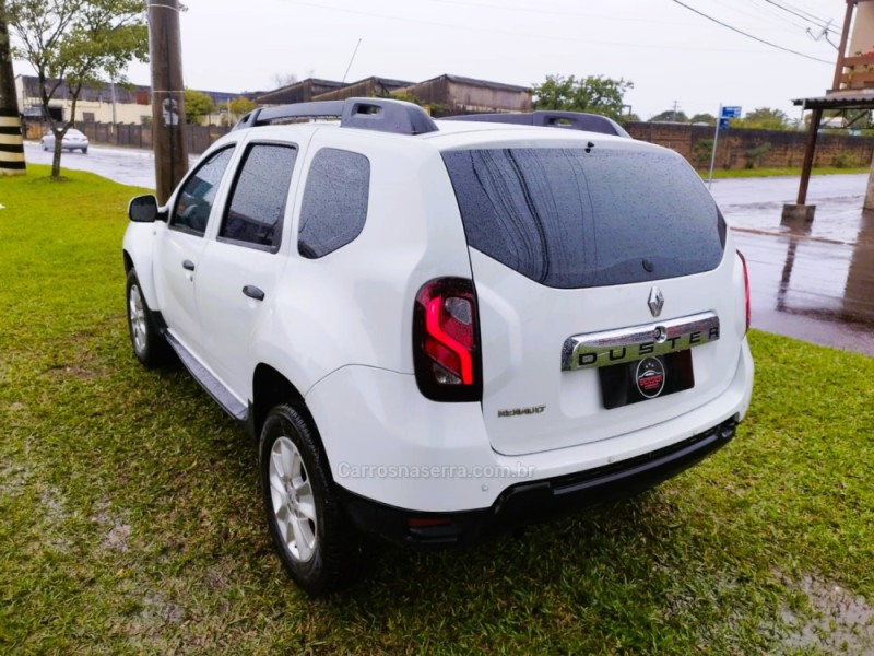DUSTER 1.6 EXPRESSION 4X2 16V FLEX 4P MANUAL - 2019 - NOVO HAMBURGO