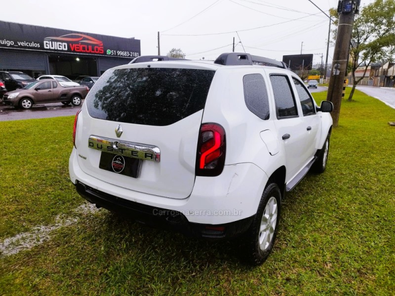 DUSTER 1.6 EXPRESSION 4X2 16V FLEX 4P MANUAL - 2019 - NOVO HAMBURGO