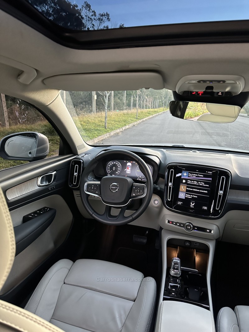 XC 40 1.5 T5 RECHARGE INSCRIPTION EXPRESSION HÍBRIDO 4P AUTOMÁTICO - 2021 - BENTO GONçALVES
