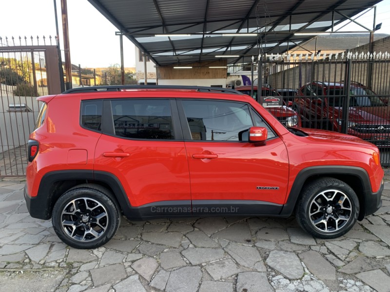 RENEGADE 1.8 16V FLEX LONGITUDE 4P AUTOMÁTICO - 2016 - CAXIAS DO SUL