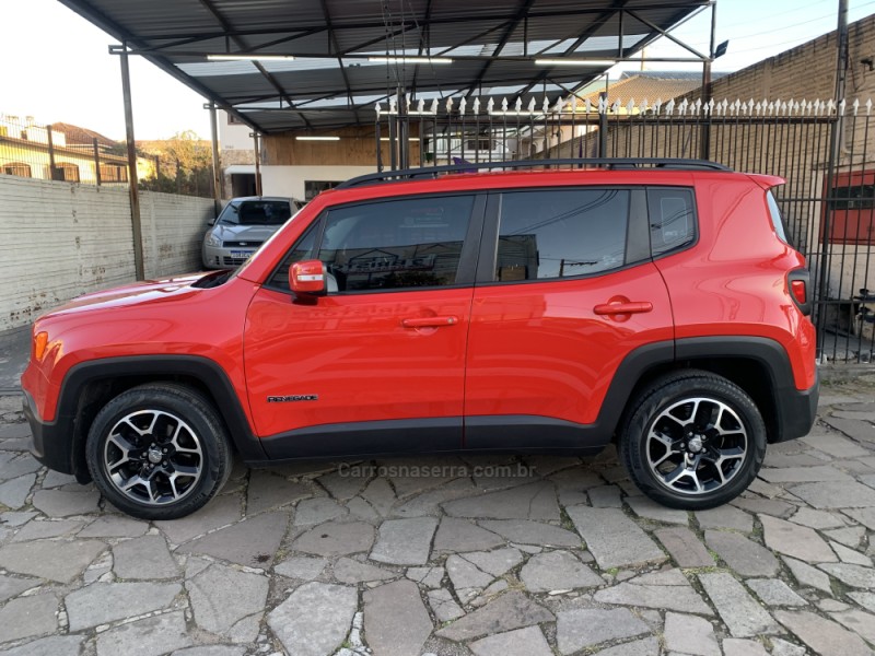 RENEGADE 1.8 16V FLEX LONGITUDE 4P AUTOMÁTICO - 2016 - CAXIAS DO SUL