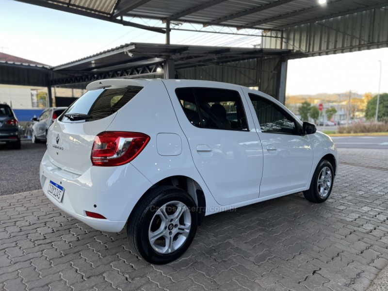 SANDERO 1.0 EXPRESSION 12V FLEX 4P MANUAL - 2020 - BOM PRINCíPIO