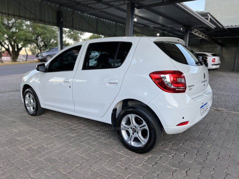 SANDERO 1.0 EXPRESSION 12V FLEX 4P MANUAL - 2020 - BOM PRINCíPIO