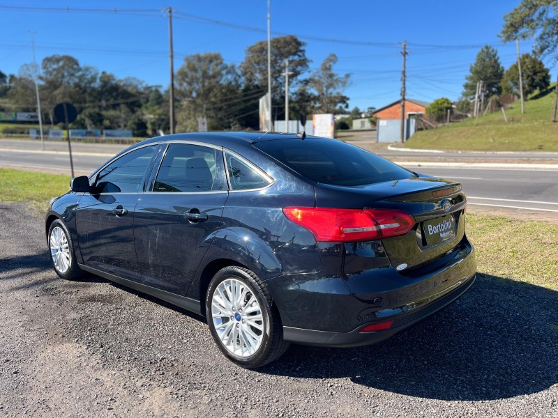 FOCUS 2.0 SE SEDAN 16V FLEX 4P AUTOMÁTICO - 2016 - FARROUPILHA