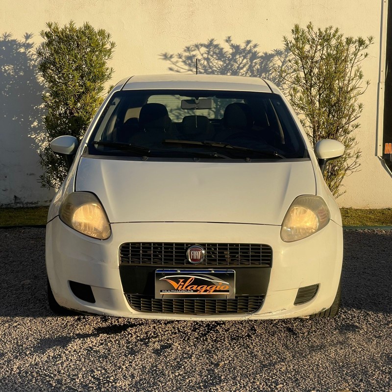 PUNTO 1.4 ATTRACTIVE 8V FLEX 4P MANUAL - 2011 - CAXIAS DO SUL