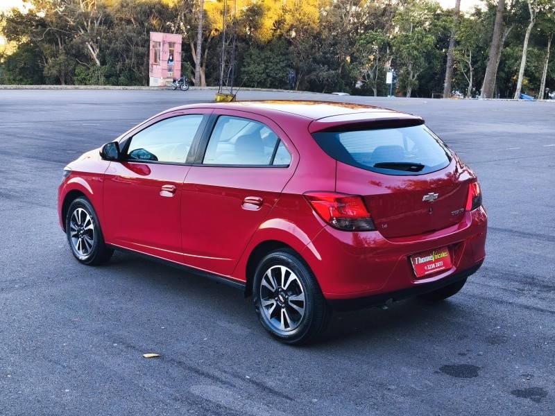 ONIX 1.4 MPFI LTZ 8V FLEX 4P MANUAL - 2014 - CAXIAS DO SUL