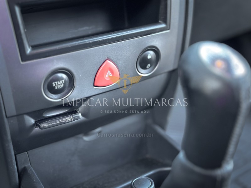 MÉGANE 1.6 DYNAMIQUE GRAND TOUR 16V FLEX 4P MANUAL - 2013 - NOVO HAMBURGO