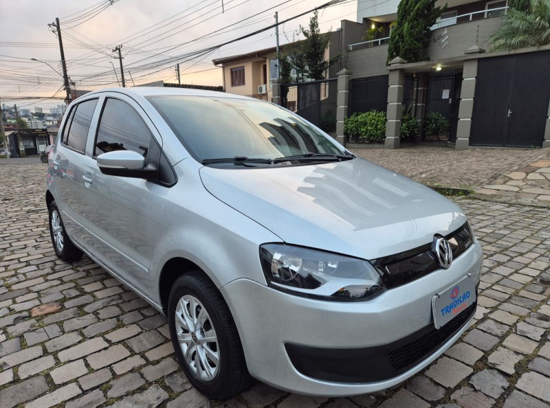 FOX 1.0 MI BLUEMOTION 8V FLEX 4P MANUAL - 2014 - CAXIAS DO SUL