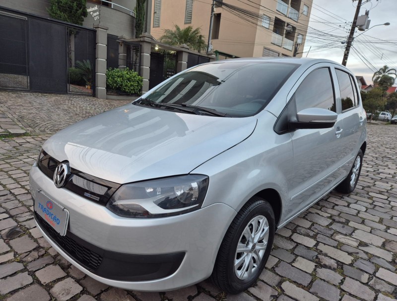 FOX 1.0 MI BLUEMOTION 8V FLEX 4P MANUAL - 2014 - CAXIAS DO SUL