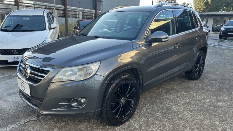 TIGUAN 2.0 TSI 16V TURBO GASOLINA 4P TIPTRONIC - 2011 - GRAVATAí