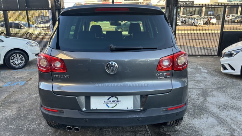 TIGUAN 2.0 TSI 16V TURBO GASOLINA 4P TIPTRONIC - 2011 - GRAVATAí