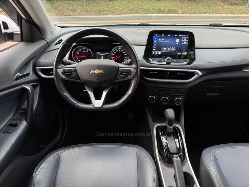 TRACKER 1.2 12V PREMIER TURBO FLEX 4P AUTOMÁTICO - 2023 - DOIS IRMãOS