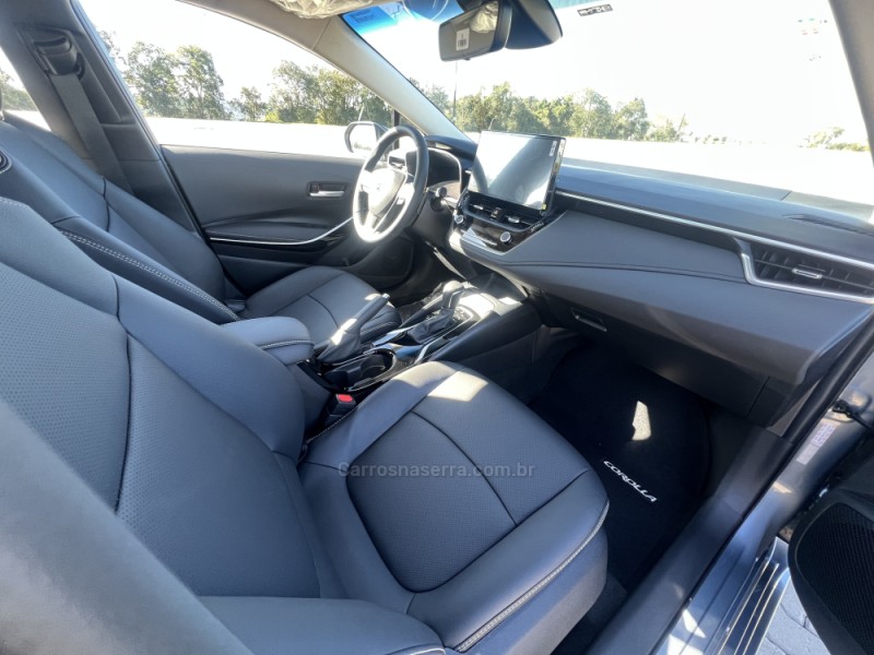 COROLLA 2.0 XEI 16V FLEX 4P AUTOMÁTICO - 2025 - ANTôNIO PRADO