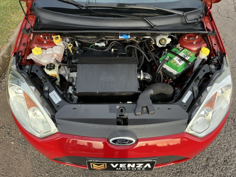 FIESTA 1.6 SE HATCH 16V FLEX 4P MANUAL - 2014 - PASSO FUNDO
