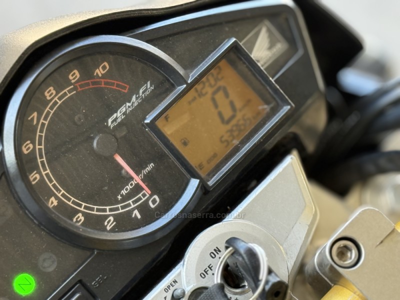 CB 300R  - 2010 - CAXIAS DO SUL
