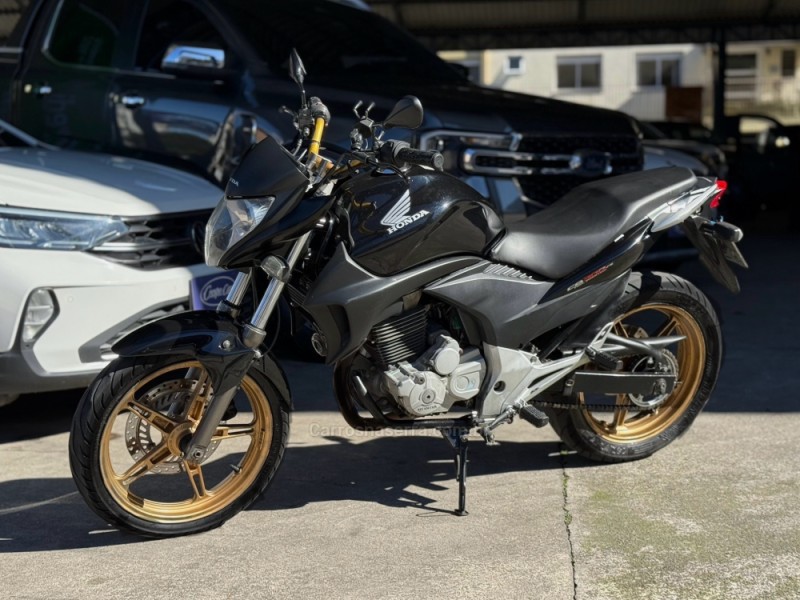 cb 300r 2010 caxias do sul