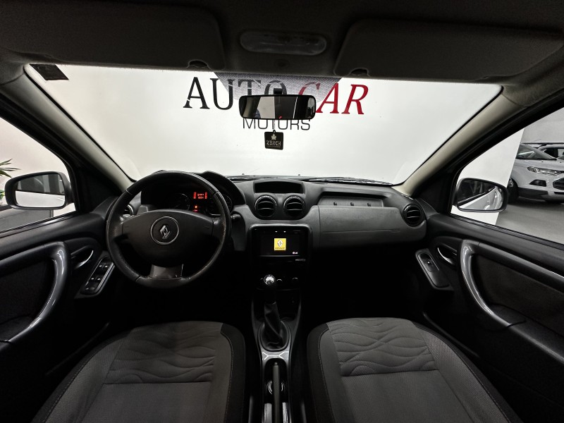 DUSTER RENAULT DUSTER 1.6 TECH ROAD DYNAMIQUE 4X2 16V FLEX 4P MANUAL - 2014 - CAXIAS DO SUL
