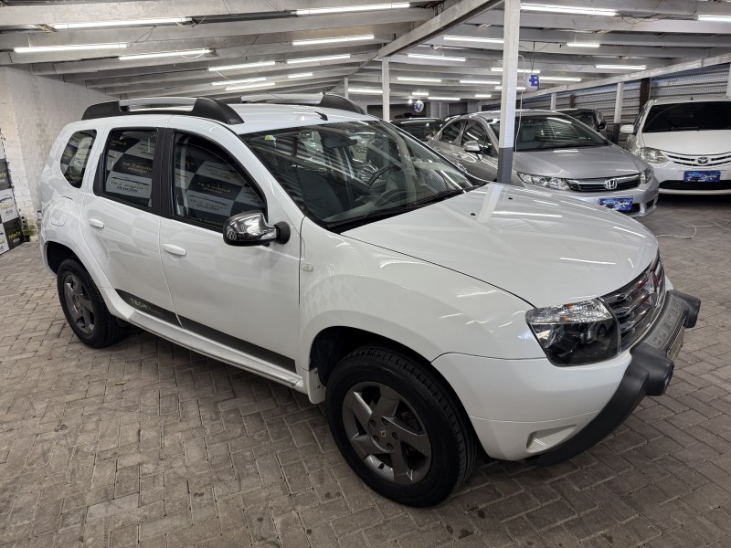 DUSTER 1.6 TECH ROAD 4X2 16V FLEX 4P MANUAL - 2013 - CAXIAS DO SUL