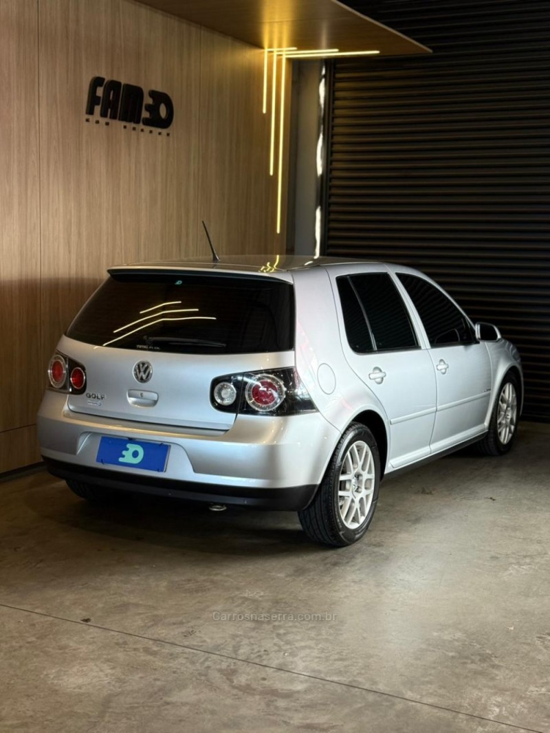 GOLF 1.6 MI SPORTLINE 8V FLEX 4P MANUAL - 2011 - LAJEADO