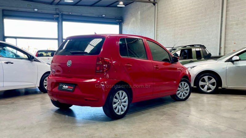 FOX 1.0 MI TREND 8V FLEX 4P MANUAL - 2011 - VACARIA