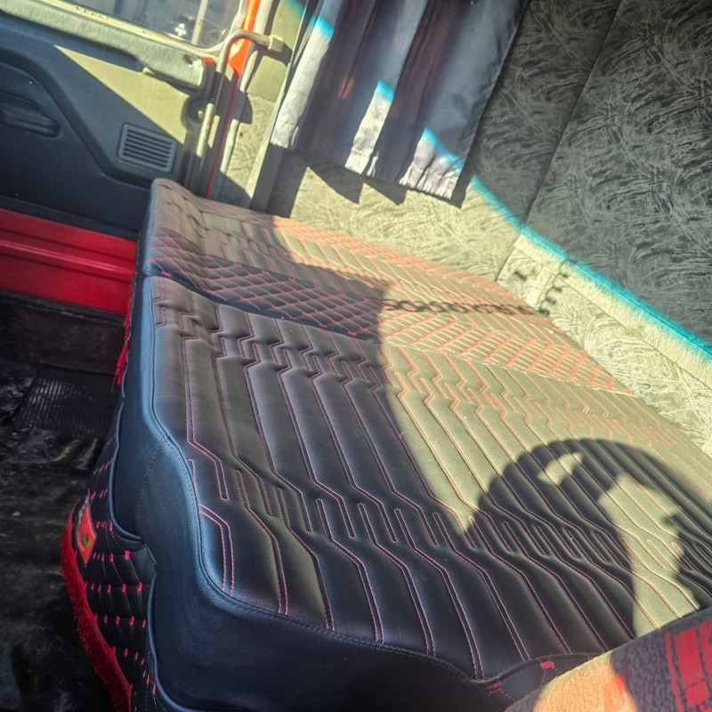 T-113 H 320 4X2 - 1997 - GARIBALDI