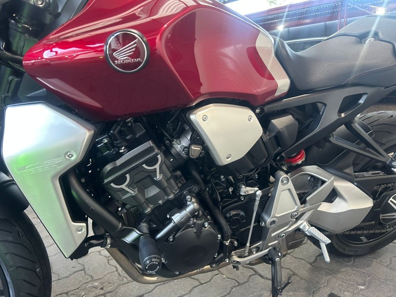 CB 1000R ABS - 2020 - TRêS COROAS