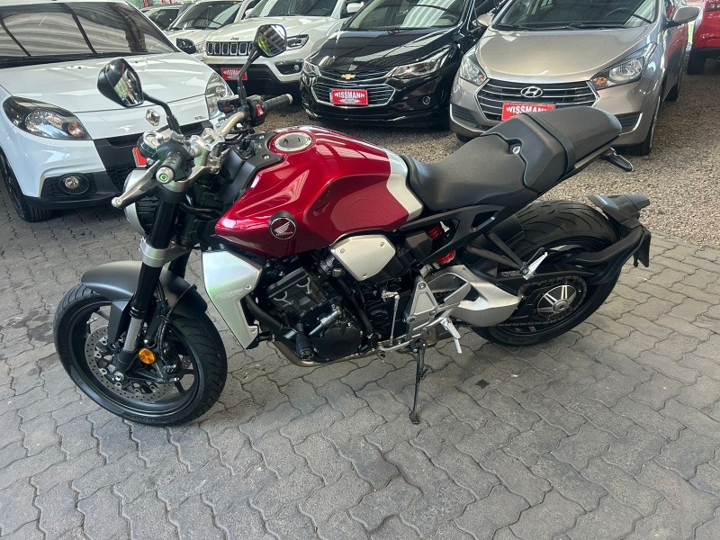 CB 1000R ABS - 2020 - TRêS COROAS