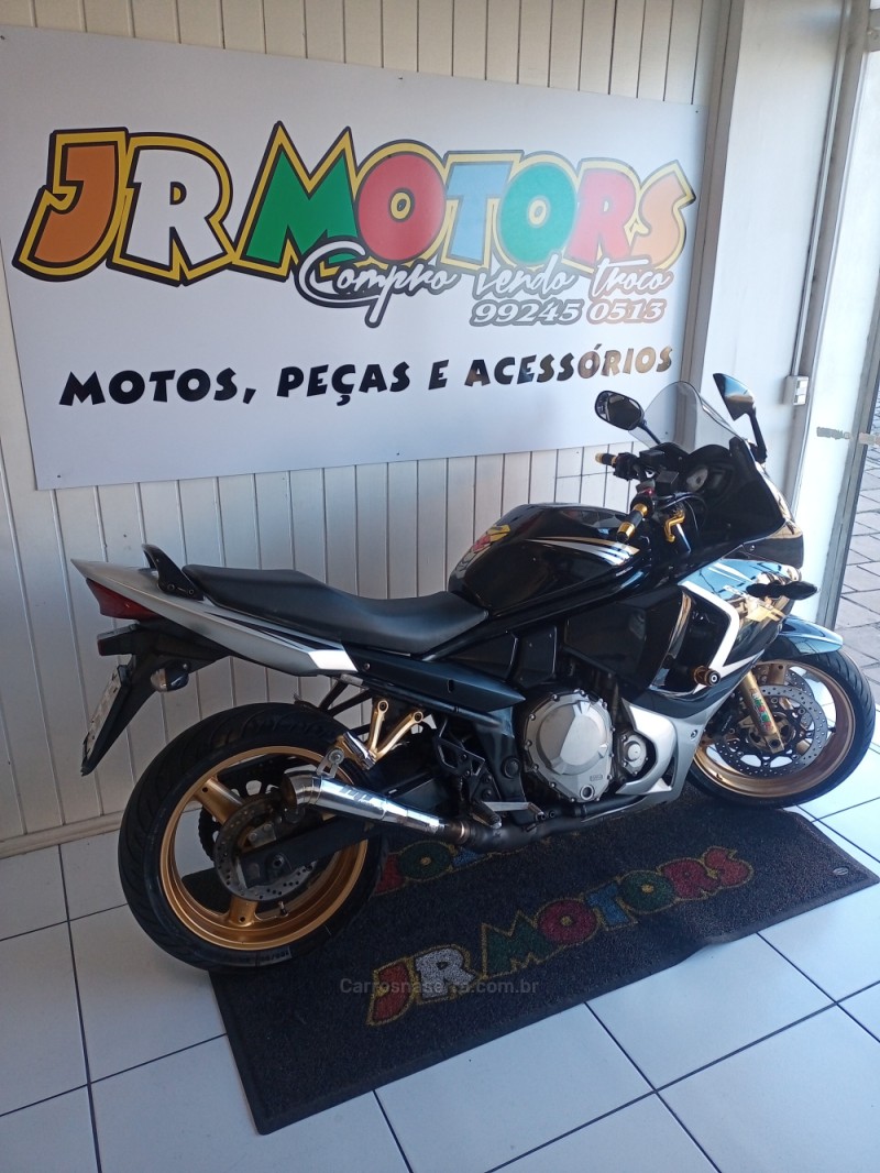 GSX  - 2010 - CAXIAS DO SUL