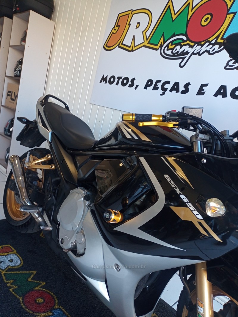 GSX  - 2010 - CAXIAS DO SUL