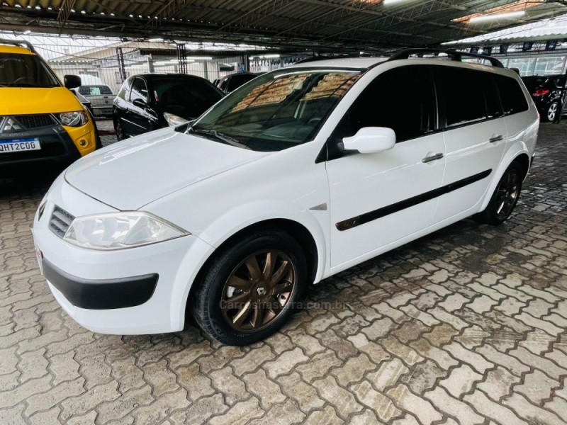 MÉGANE 1.6 DYNAMIQUE GRAND TOUR 16V FLEX 4P MANUAL - 2012 - CAMPO BOM