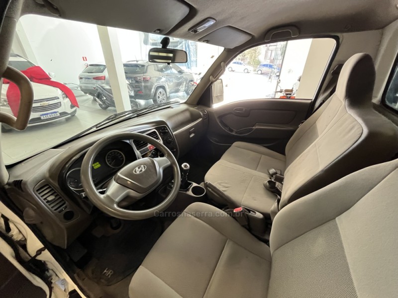 HR 2.5 LONGO COM CAÇAMBA 4X2 16V 130CV TURBO INTERCOOLER DIESEL 2P MANUAL - 2013 - BENTO GONçALVES