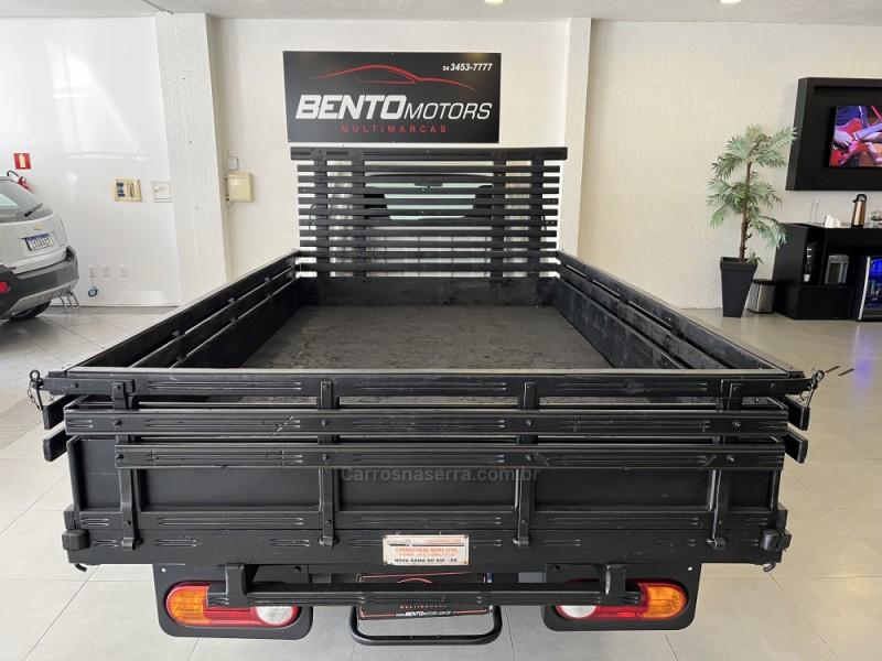 HR 2.5 LONGO COM CAÇAMBA 4X2 16V 130CV TURBO INTERCOOLER DIESEL 2P MANUAL - 2013 - BENTO GONçALVES