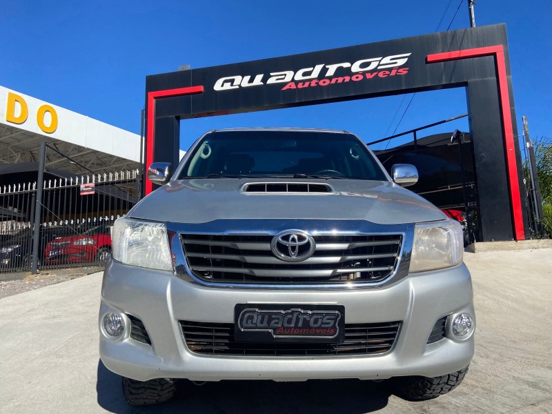 HILUX 3.0 SR 4X4 CD 16V TURBO INTERCOOLER DIESEL 4P MANUAL - 2013 - CAXIAS DO SUL