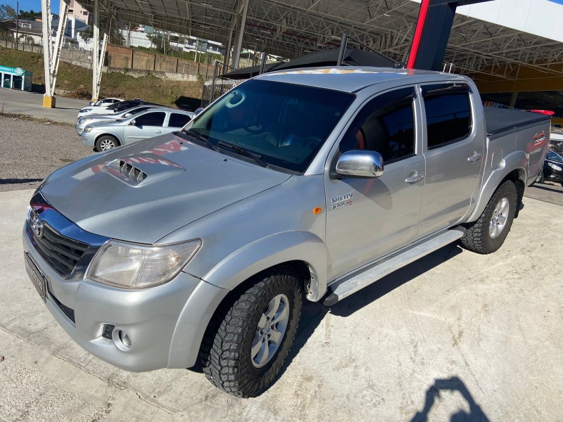 HILUX 3.0 SR 4X4 CD 16V TURBO INTERCOOLER DIESEL 4P MANUAL - 2013 - CAXIAS DO SUL