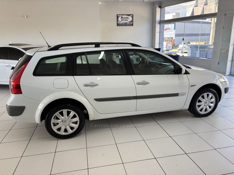 MÉGANE 1.6 DYNAMIQUE GRAND TOUR 16V FLEX 4P MANUAL - 2013 - BENTO GONçALVES