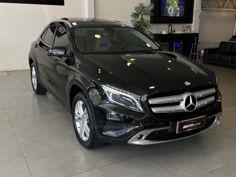 GLA 200 1.6 CGI ENDURO 16V TURBO FLEX 4P AUTOMÁTICO - 2017 - BENTO GONçALVES