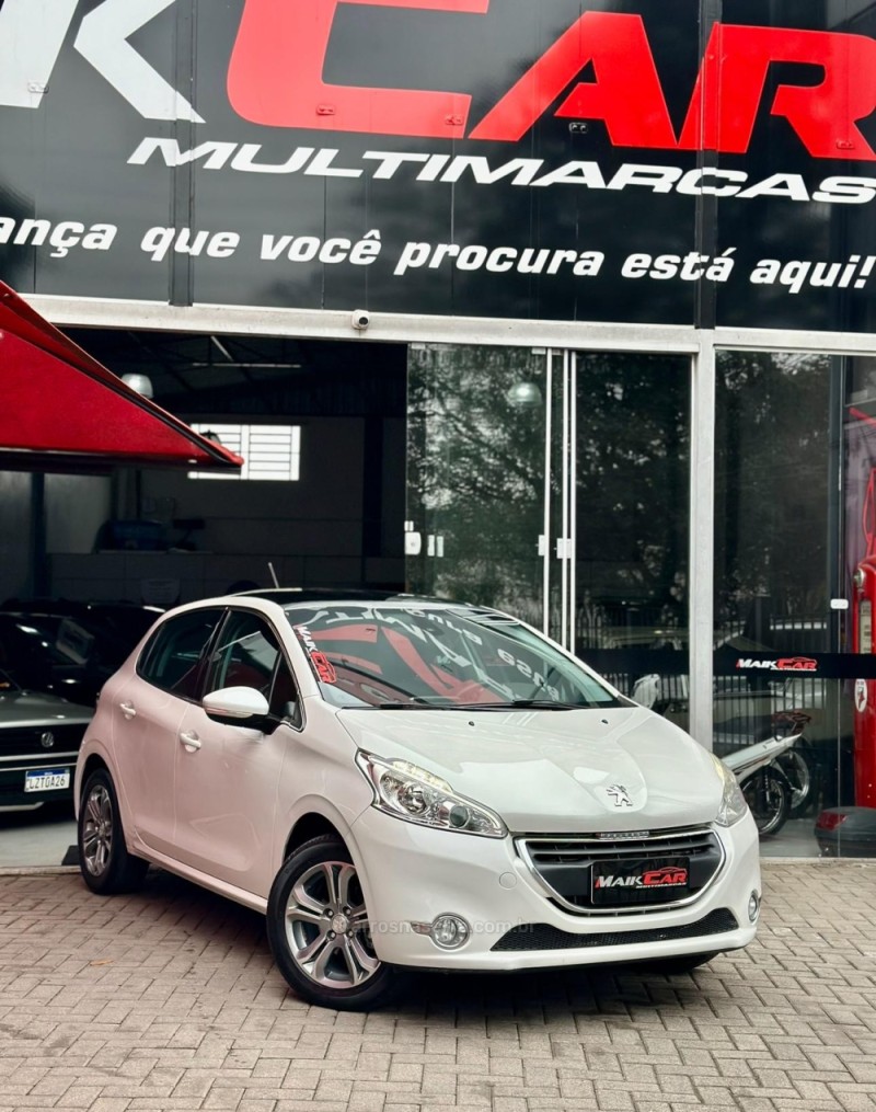 208 1.6 GRIFFE 16V FLEX 4P AUTOMÁTICO - 2014 - ESTâNCIA VELHA