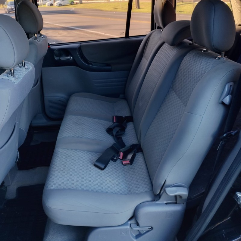 ZAFIRA 2.0 MPFI COMFORT 8V FLEX 4P AUTOMATICO - 2009 - FARROUPILHA
